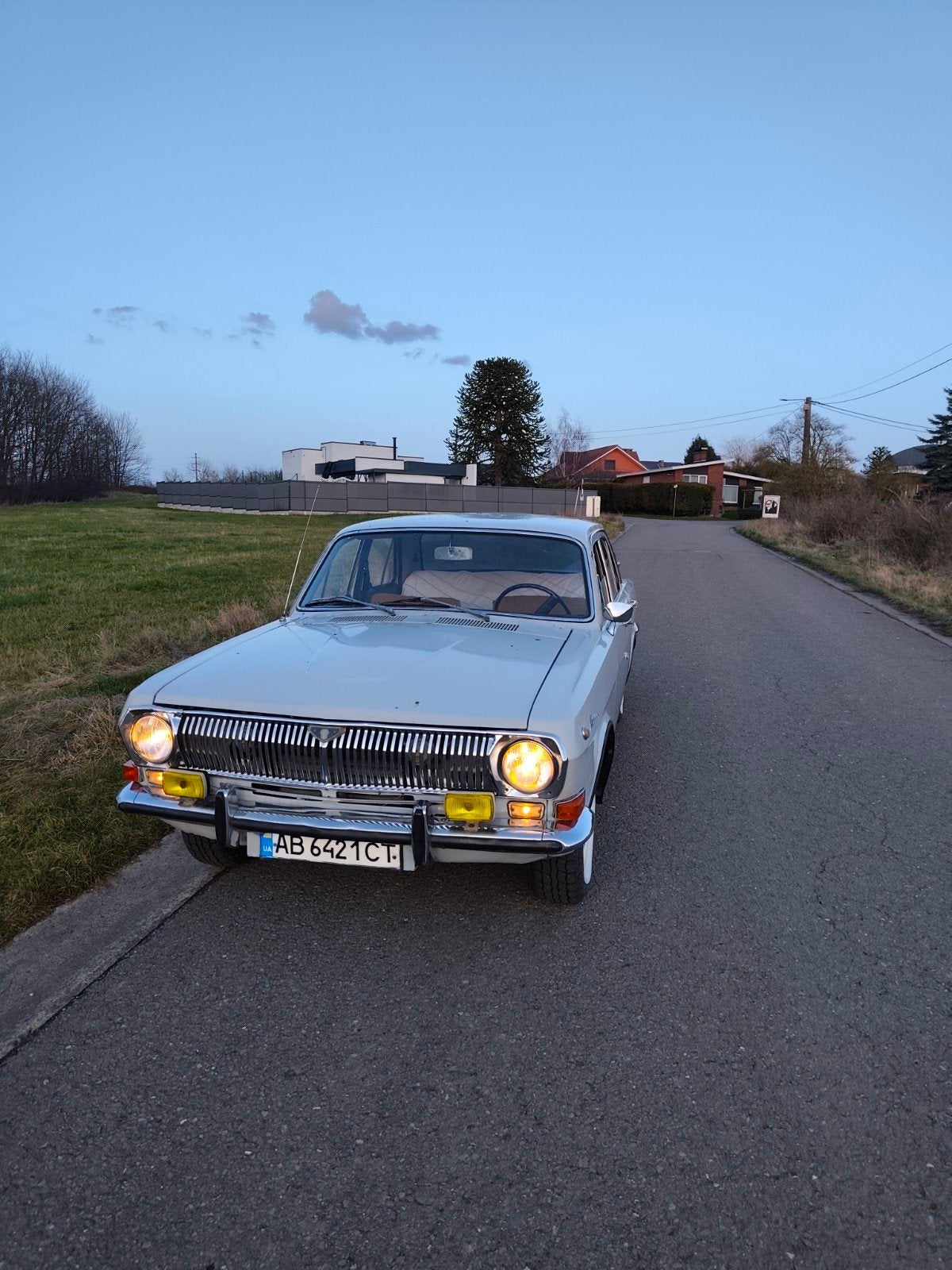 Volga gaz24 1982, Motor 2,4 Essence tel.0484070838, Achat, Boîte manuelle, Particulier, Tissu