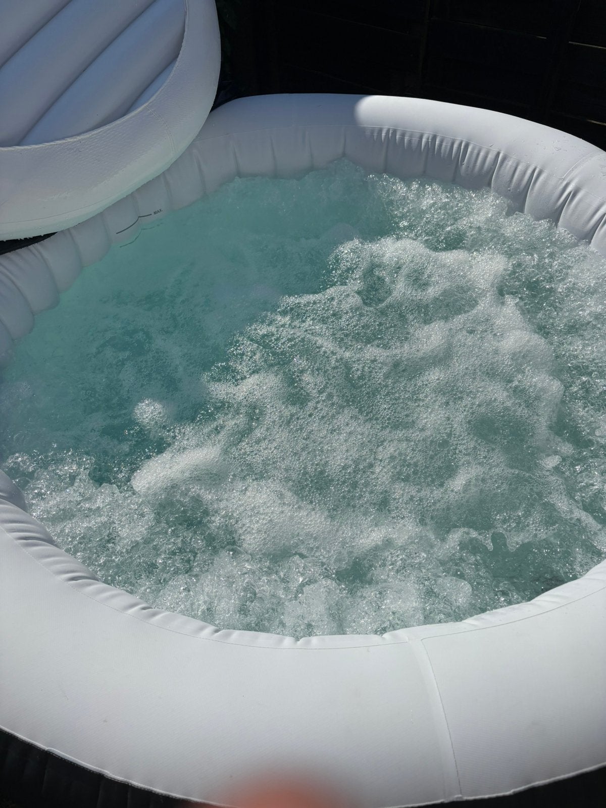 Zgan Lay-Z-Spa Miami opblaasbare jacuzzi (slechts 1 jaar, Enlèvement, Comme neuf, Couverture