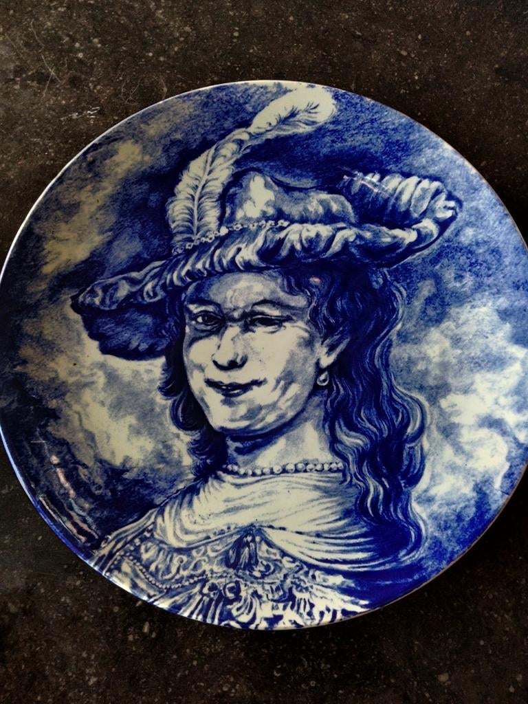 Delfts blauwe sierbord, Ophalen