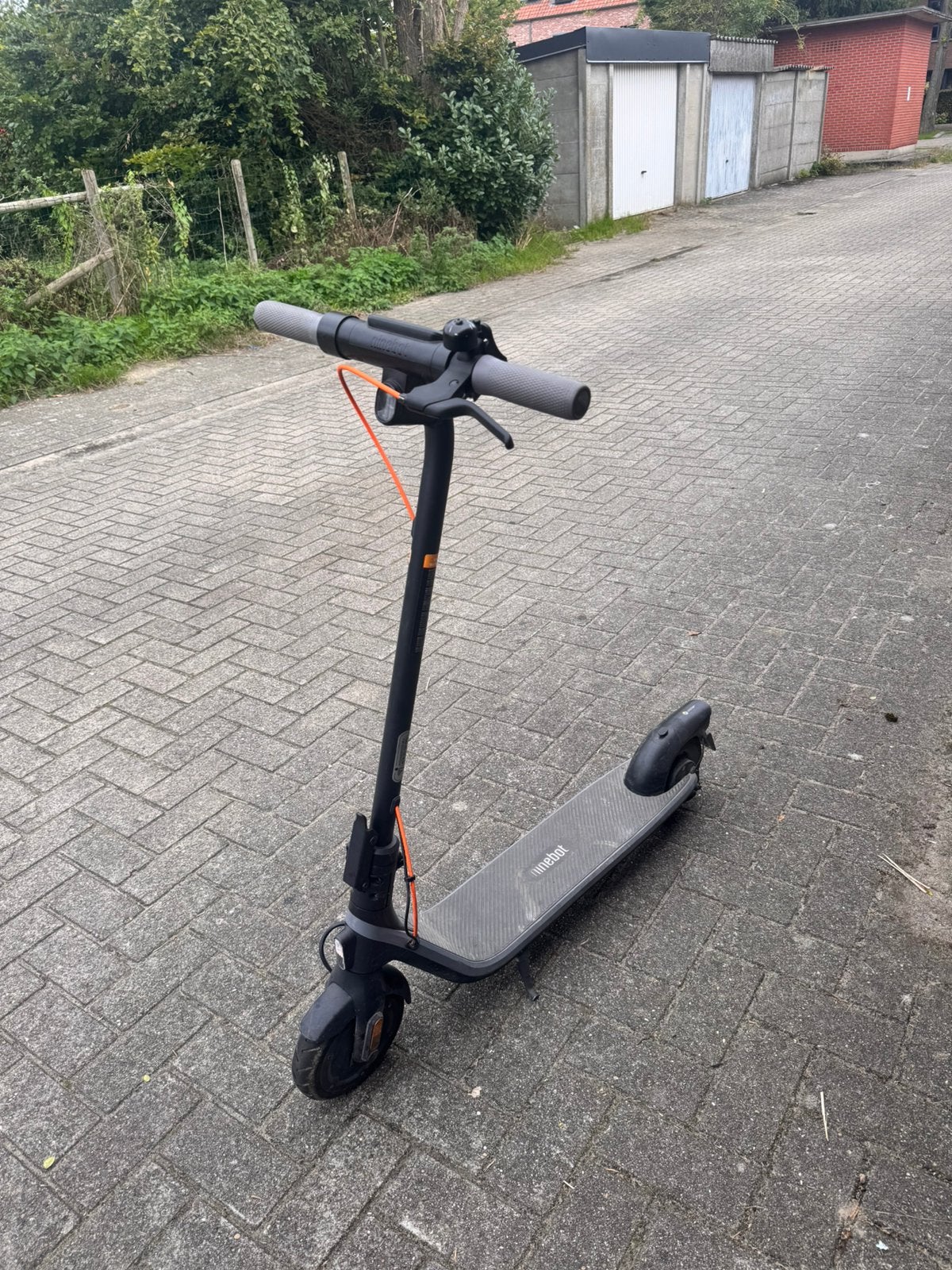 Ninebot electrische step, Enlèvement, Comme neuf, Step électrique (E-scooter)