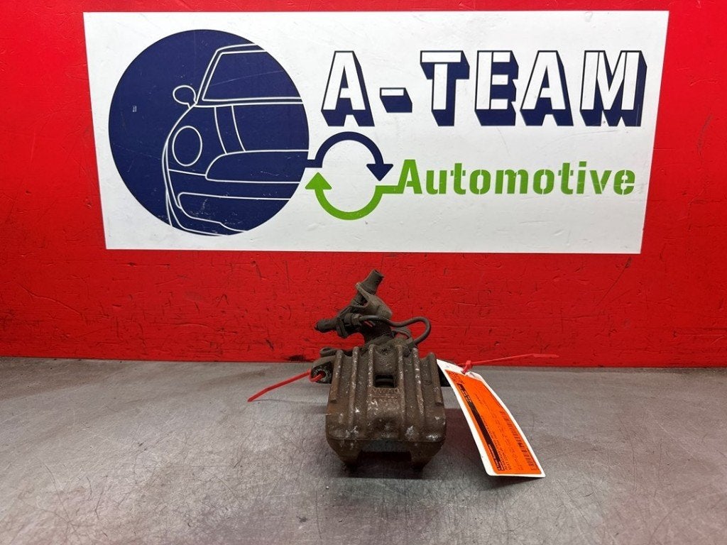 ETRIER DE FREIN ARRIÈRE DROIT Seat Leon (1P1), Postoffice@zf.com, Löwentaler Straße 20
88046  Friedrichshafen, DE, Utilisé, Seat