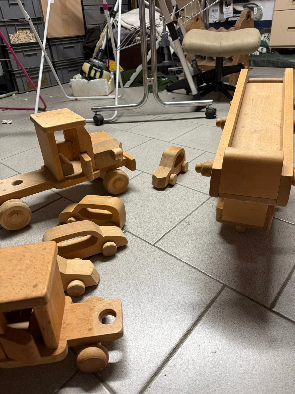 Lot de jouets en bois vintage – Véhicules et remorques, Kinderen en Baby's, Speelgoed | Houten speelgoed, Zo goed als nieuw, Rij- of Hobbelspeelgoed