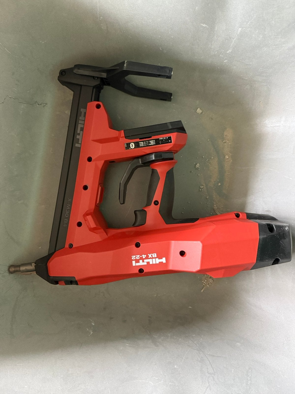PISTOLET À CLOUS SANS FIL BX 4-IF-22, Bricolage & Construction, Outillage | Autres Machines, Enlèvement ou Envoi, Comme neuf