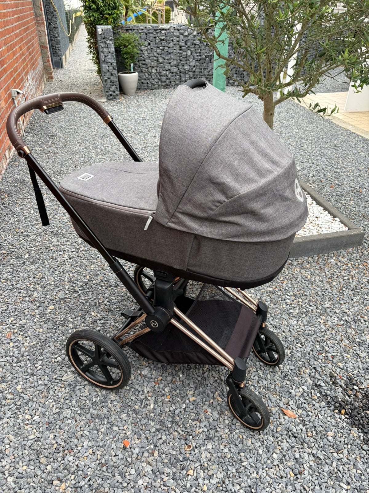 Kinderwagen cybex priam cot grijs te koop, Kinderen en Baby's, Kinderwagens en Combinaties, Gebruikt, Verstelbare duwstang, Ophalen