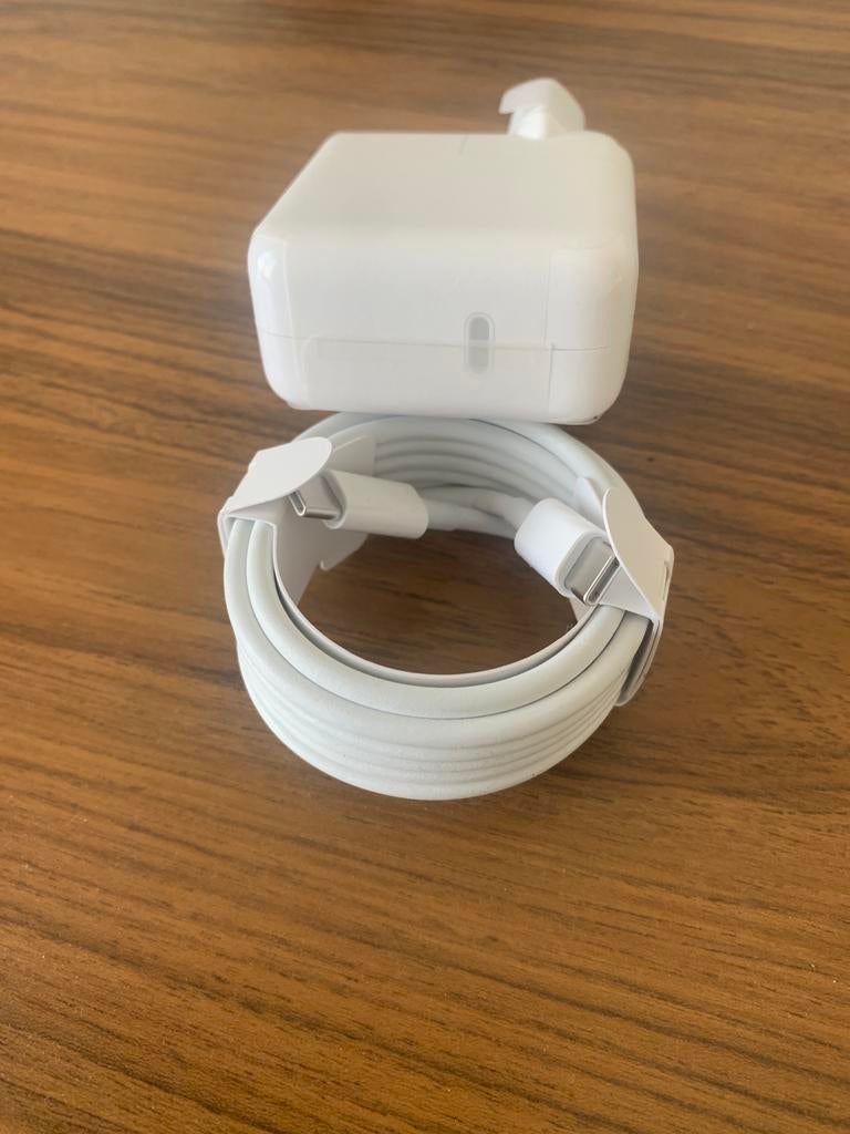 Macbook charger/USB-C (Apple), Computers en Software, Laptop-opladers, Ophalen, Nieuw