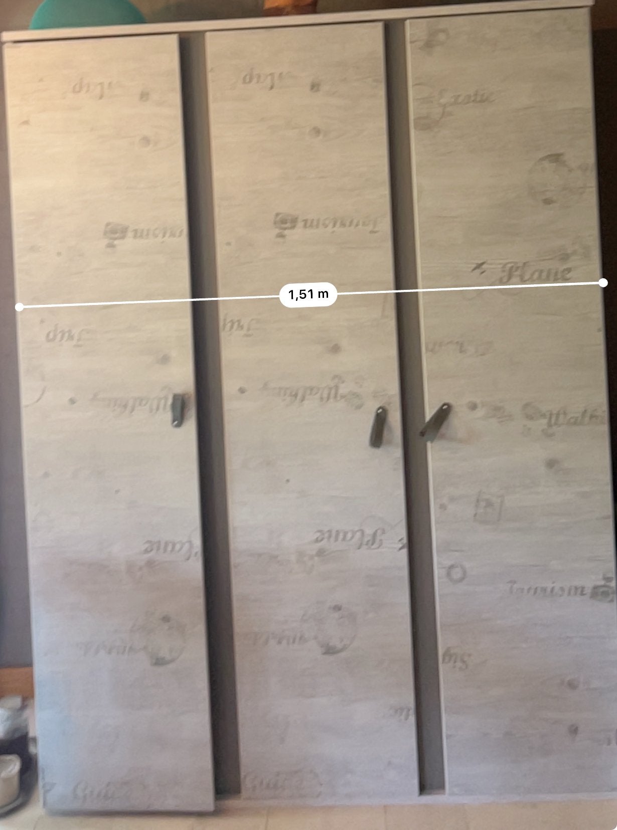 Deurkast / Kledingkast – 3 deuren – 151 x 187 cm, Huis en Inrichting, Kasten | Lockerkasten, Ophalen, Zo goed als nieuw