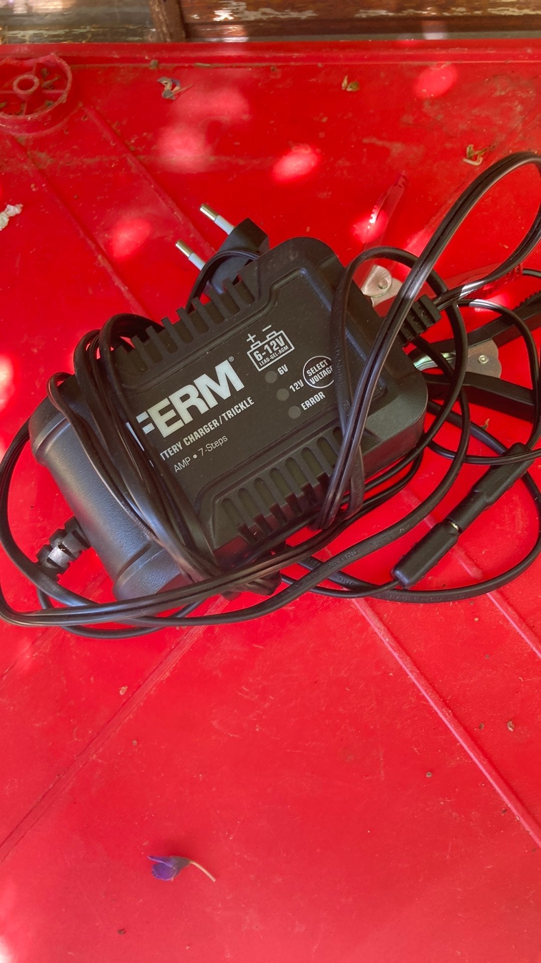 FERM Automatische Acculader & Druppellader (6V / 12V - 7-Ste, Enlèvement ou Envoi