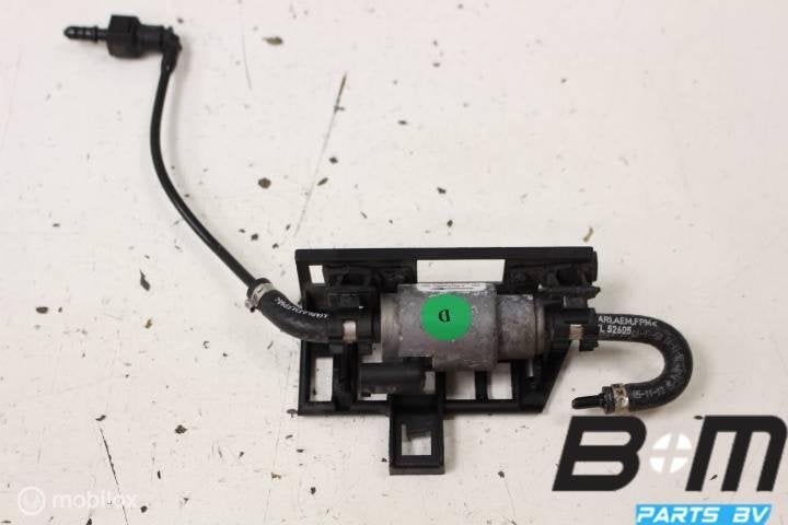 Doseerpomp voor standkachel VW Golf 7 Variant, Gebruikt