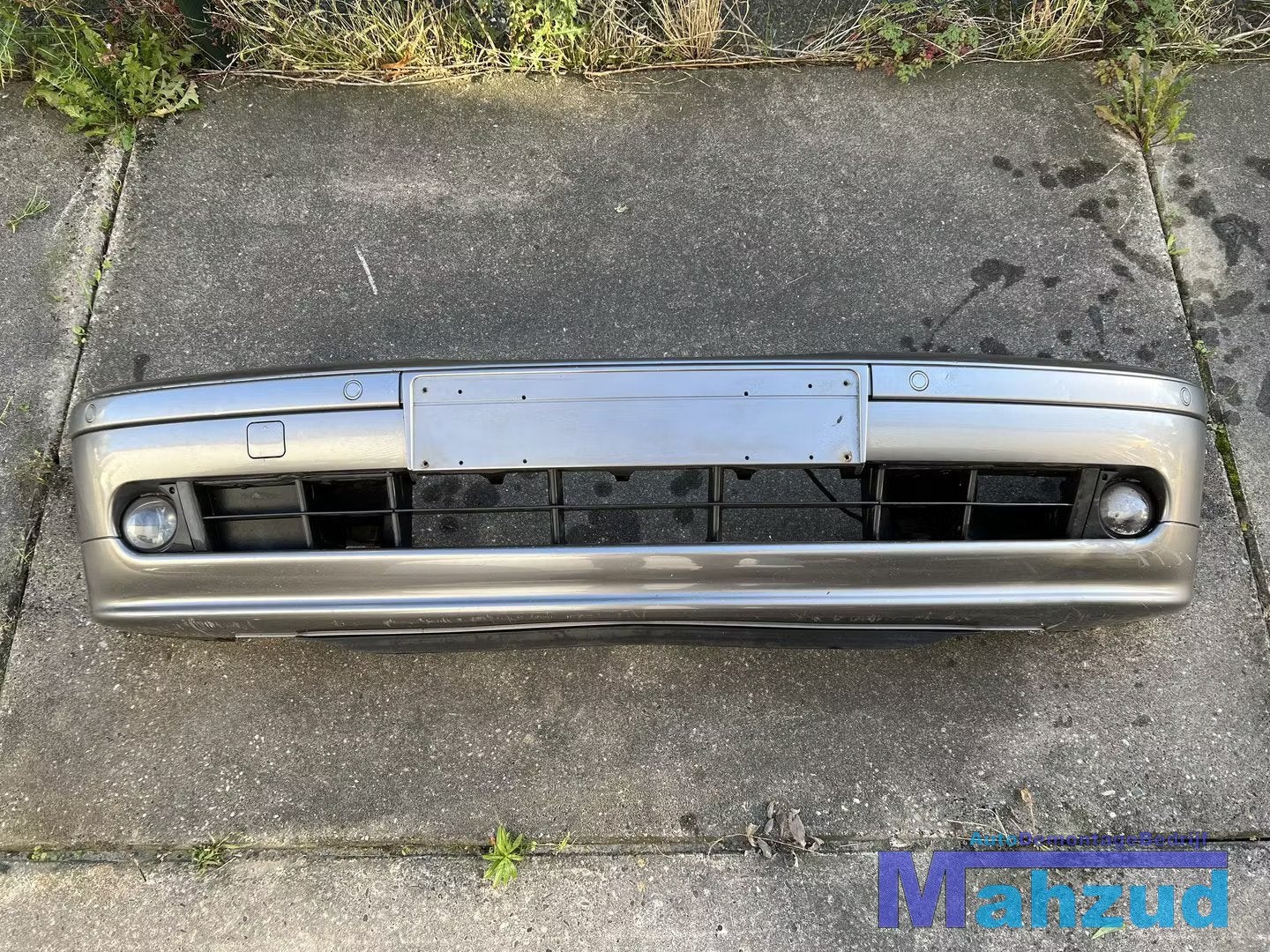BMW 5 SERIE E39 Touring 472/7 voorbumper bumper voor 1996-20, Petuelring 130
80788  Munich, DE, Pare-chocs, Info@bmw.de, Utilisé