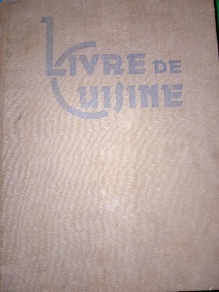 heel oud kook boek  livre de cuisine, Boeken, Gelezen, La cuisine familiale, Ophalen of Verzenden, Hoofdgerechten