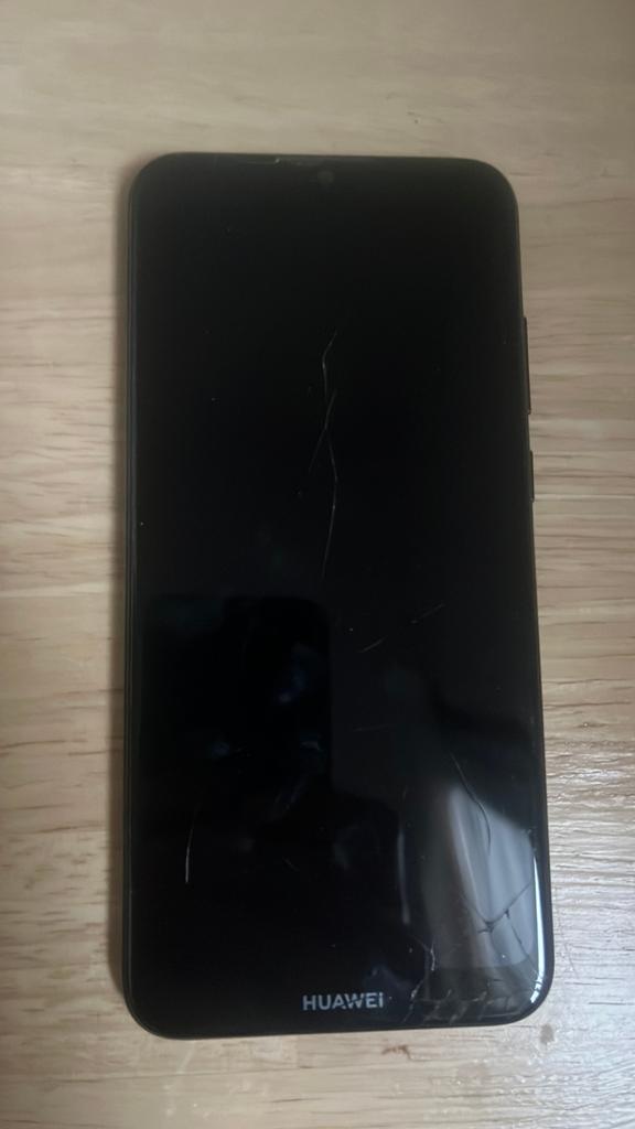 Huwawei Y6 2019, Avec simlock (verrouillage SIM), Autres modèles, 32 GB, Enlèvement