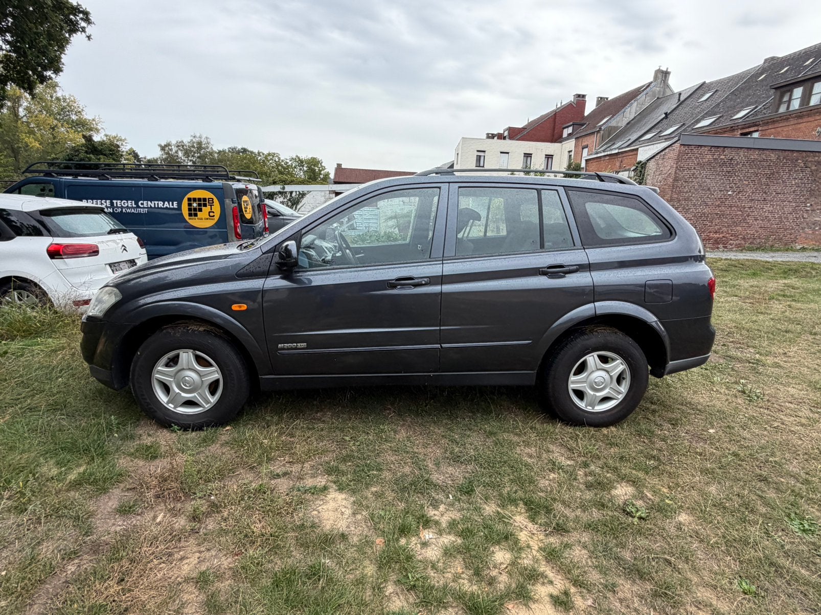 Ssangyong Kyron 4x4 2009 airco 185.000KM handel, Auto's, 100 kW, 1998 cc, Kyron, Bedrijf