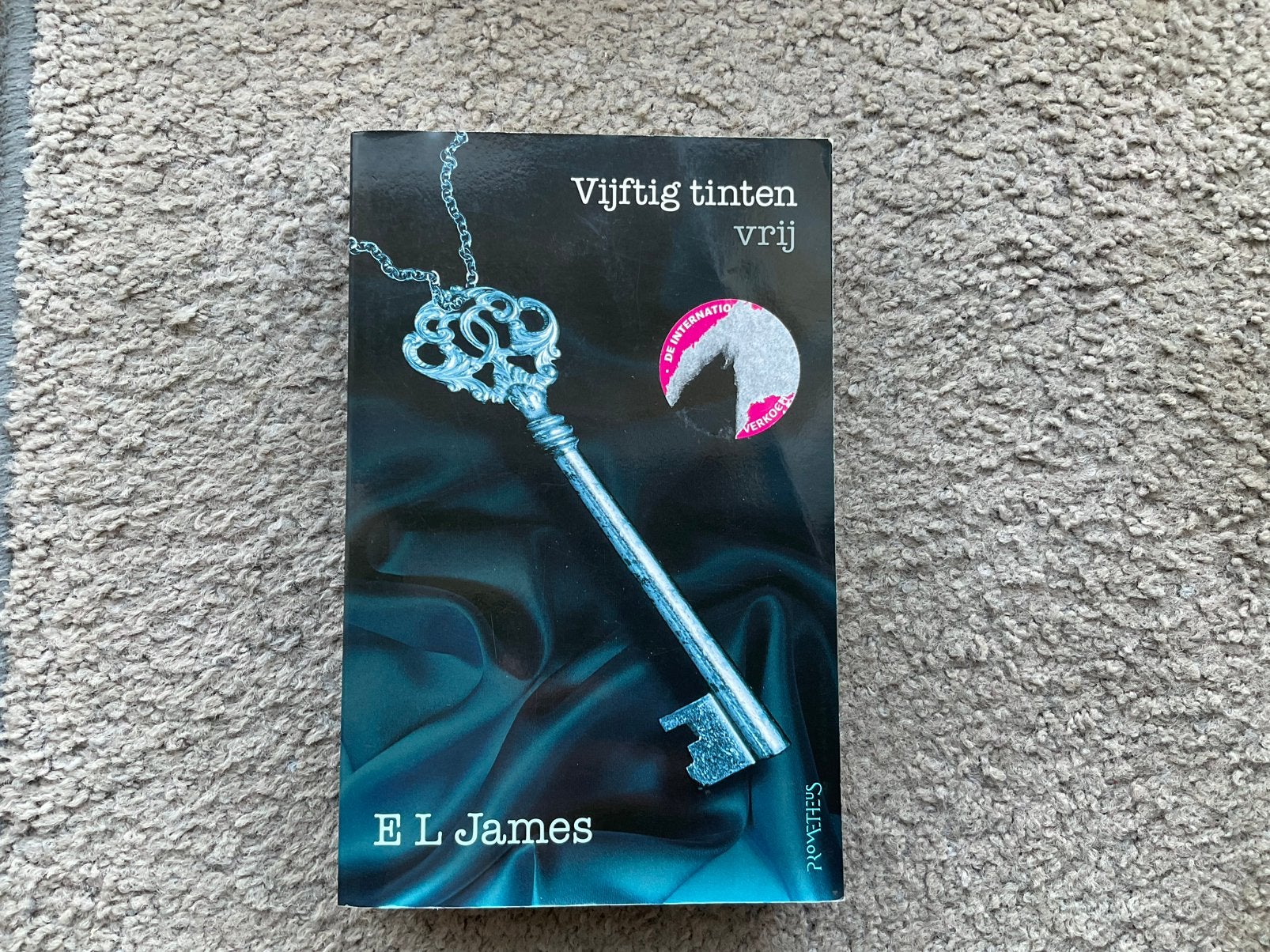 Vijftig tinten vrij - E L JAMES, Ophalen of Verzenden, Zo goed als nieuw