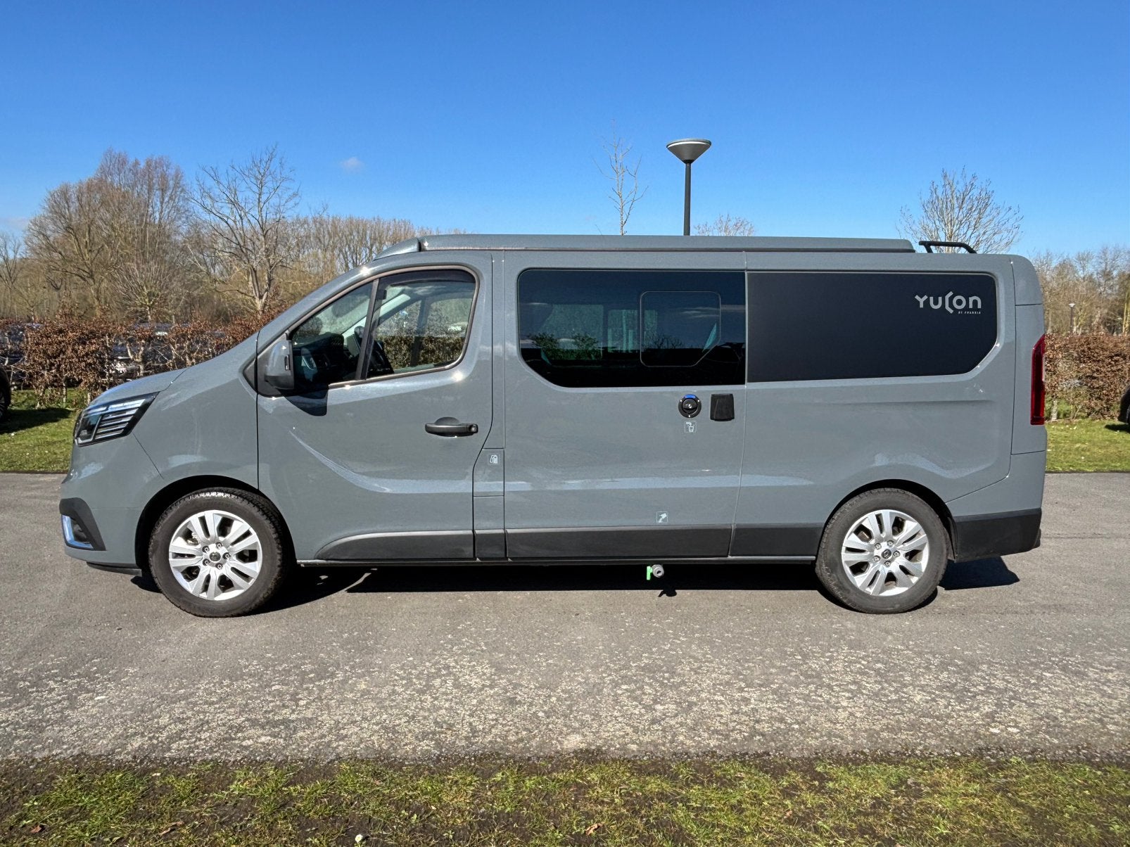 Renault yucon 55SB - Camper, Caravans en Kamperen, Mobilhomes, Particulier, Automaat, Ophalen