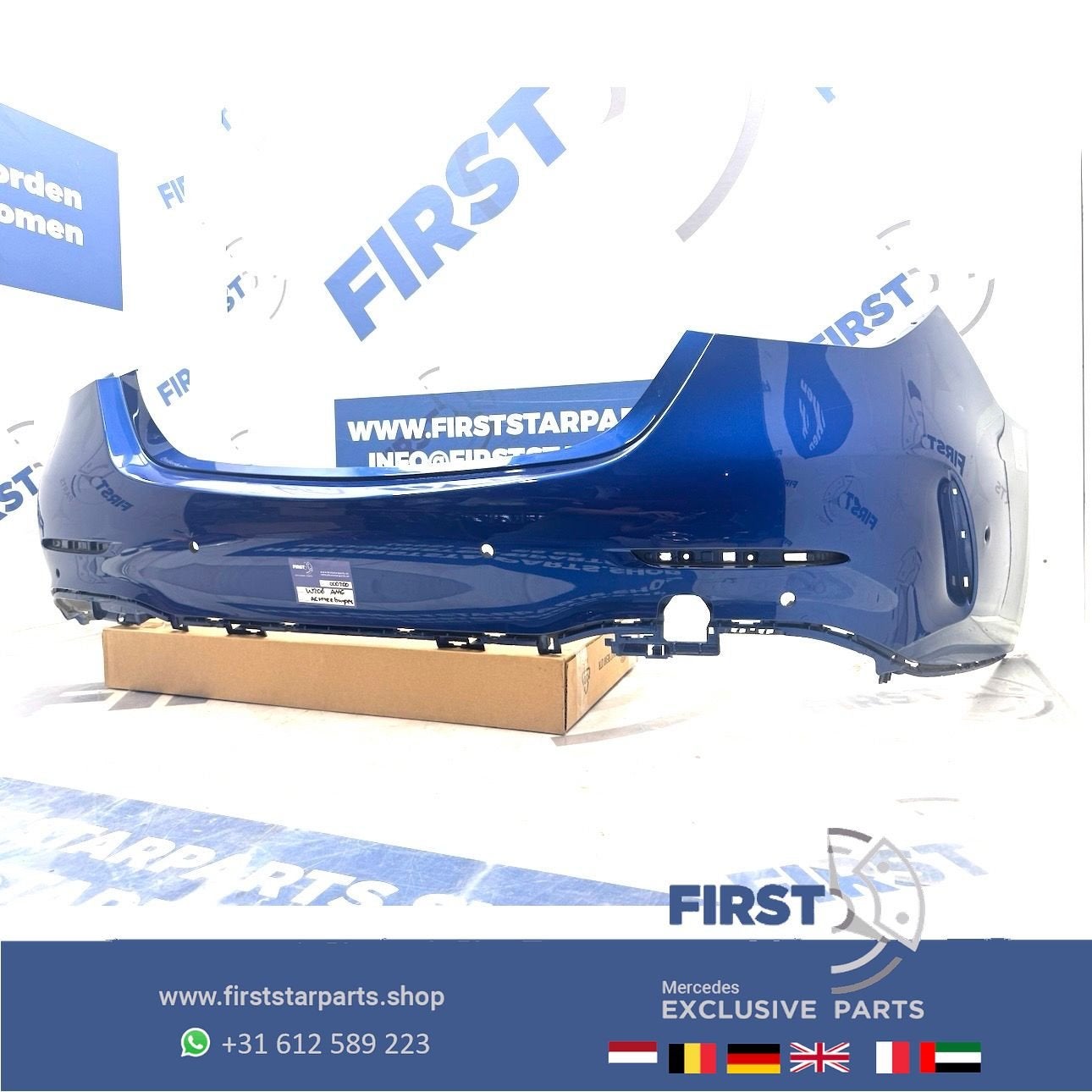 W206 AMG BUMPER A2068850703 ACHTERBUMPER 2021-2025 ZWART WIT, Gebruikt, -, Ophalen of Verzenden, Achter