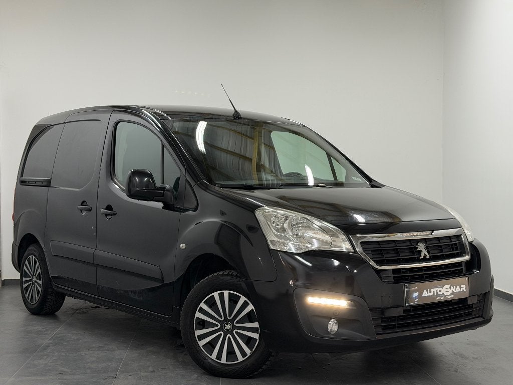 Peugeot Partner 1.6 BlueHDi L1H1 Navi - CarPlay - Camera, Autos, Bluetooth, Achat, https://public.car-pass.be/vhr/32c53ce2-fe09-4024-a2d3-8fe5896ced01