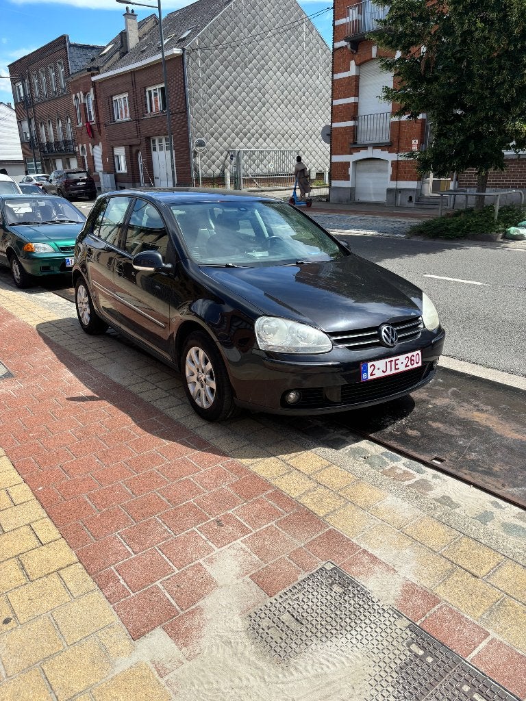 Golf 5 1.4 benzine 2009 129000km, Zwart, 5 deurs, Euro 4, Handgeschakeld