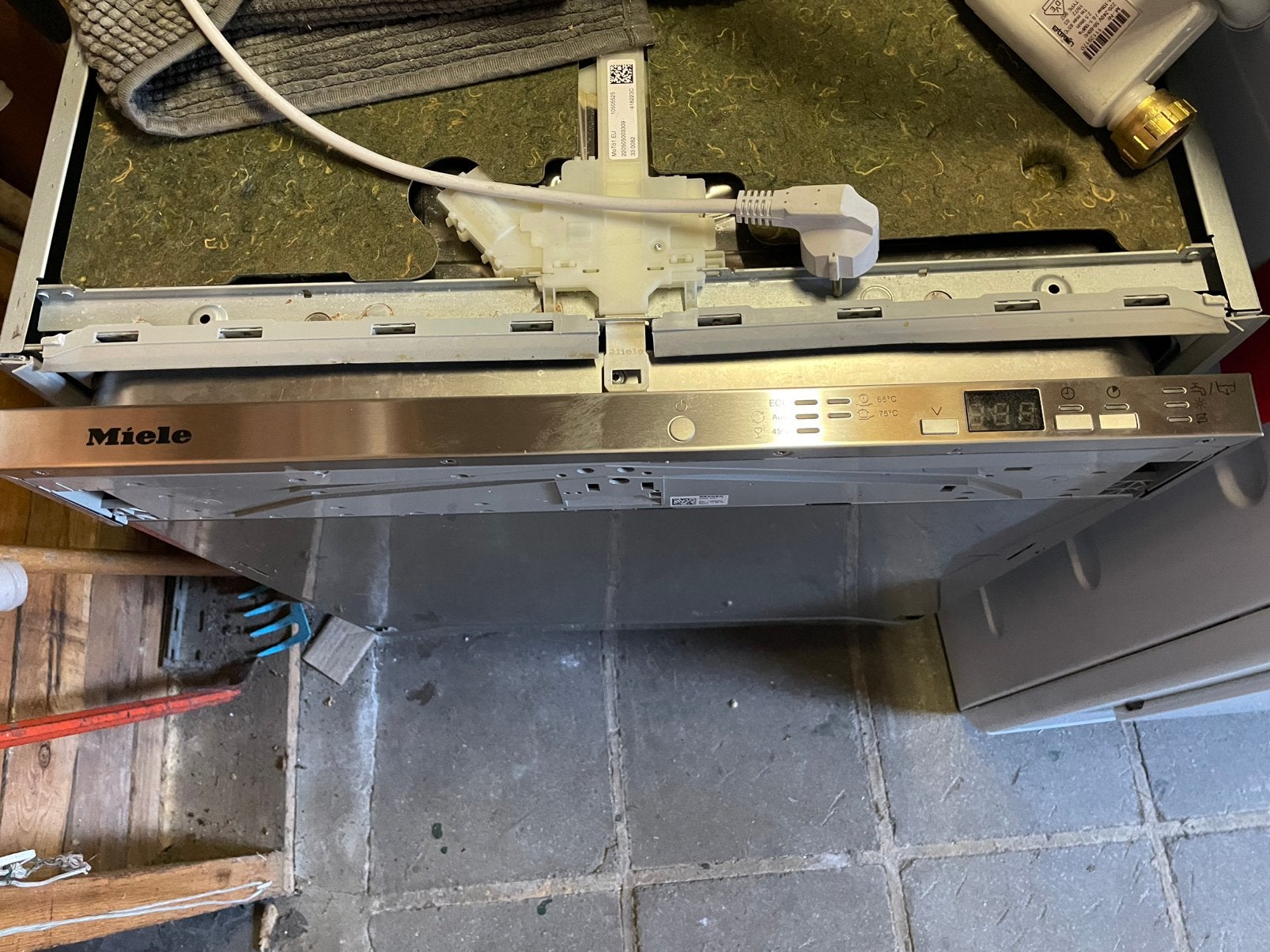Lave-vaisselle encastrable Miele G5280 SCVI, 85 à 90 cm, Encastré, Enlèvement, Utilisé