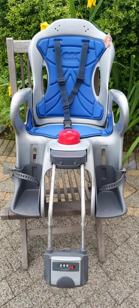 Fietsstoeltjes OKBABY met cijferslot, gordels en voetriemen, Ophalen, Zo goed als nieuw, 9 t/m 36 kg, Achterzitje