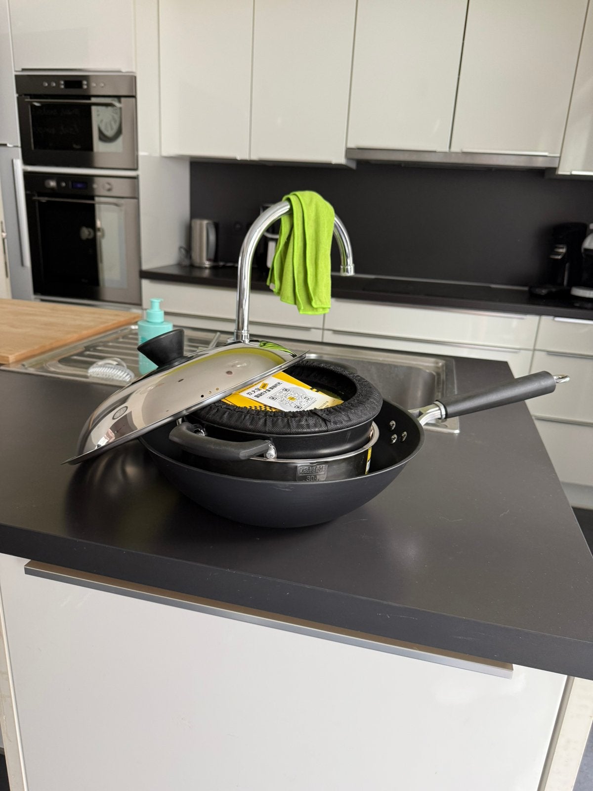 Wok / cuiseur vapeur, Enlèvement, Casserole