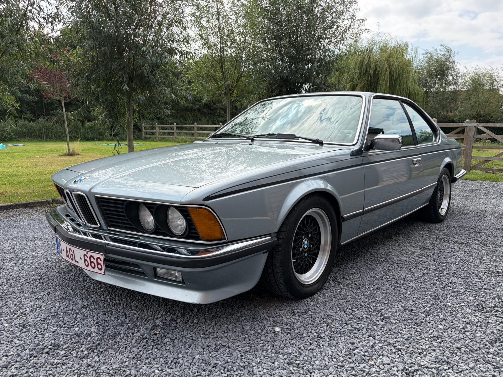 Bmw 635csi in topstaat., 4 zetels, Achterwielaandrijving, 3500 cc, Blauw