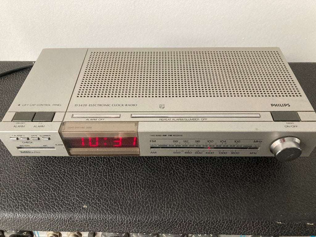 Philips D 3420 Klokradio, Electroménager, Réveils, Enlèvement, Utilisé, Digital