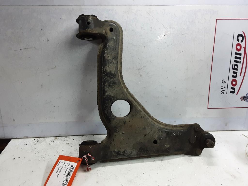 BRAS DE SUSPENSION AVANT GAUCHE (TRIANGLE) Opel, Utilisé, Rue de l'Espoir 34 34
4030  GRIVEGNÉE, BE, Info@Collignon.be, Opel