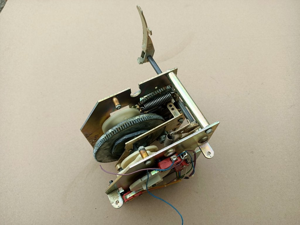 Gripper Arm / Motor Wurlitzer / Duitse jukebox, Envoi, Wurlitzer