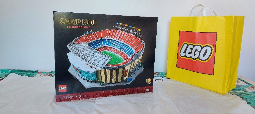 LEGO 10284 Creator Expert Camp Nou FC Barcelona, Ophalen, Lego, Nieuw, Compleet