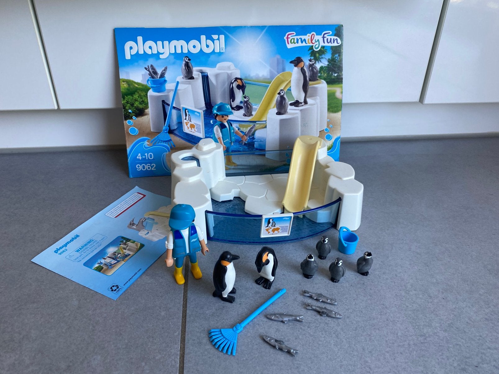 Playmobil family fun pinguïnverblijf 9062, Ophalen, Complete set, Family fun, Zo goed als nieuw