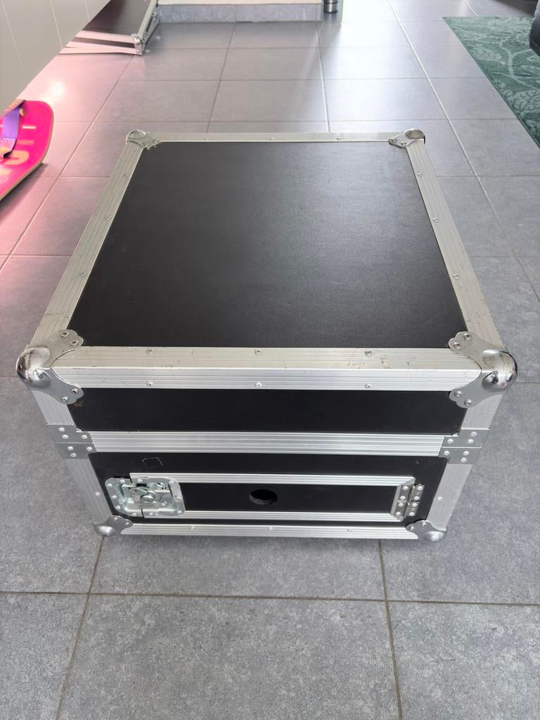 Flightcase, Ophalen, Zo goed als nieuw, Flightcase