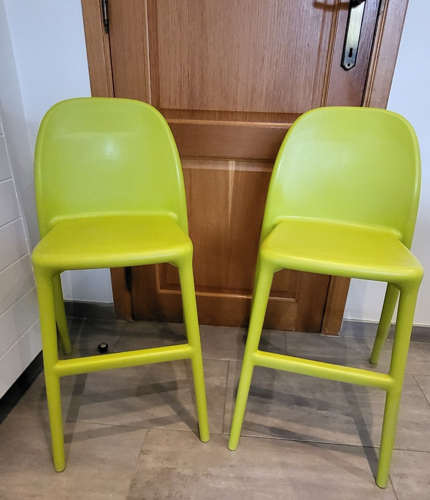 Kinderstoelen Urban IKEA, Ophalen, Kunststof, Zo goed als nieuw, 30 tot 60 cm