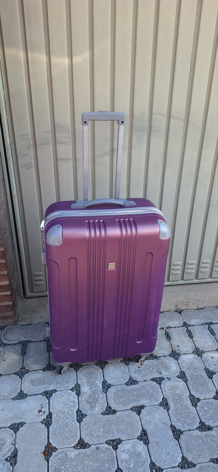 Reiskoffer - gebruikt door kotstudent / camping, Bijoux, Sacs & Beauté, Valises, Enlèvement
