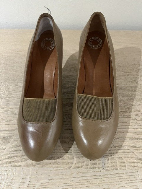 DRIES  van Noten 39, Neuf, Beige, DRIES VAN NOTEN, Enlèvement ou Envoi