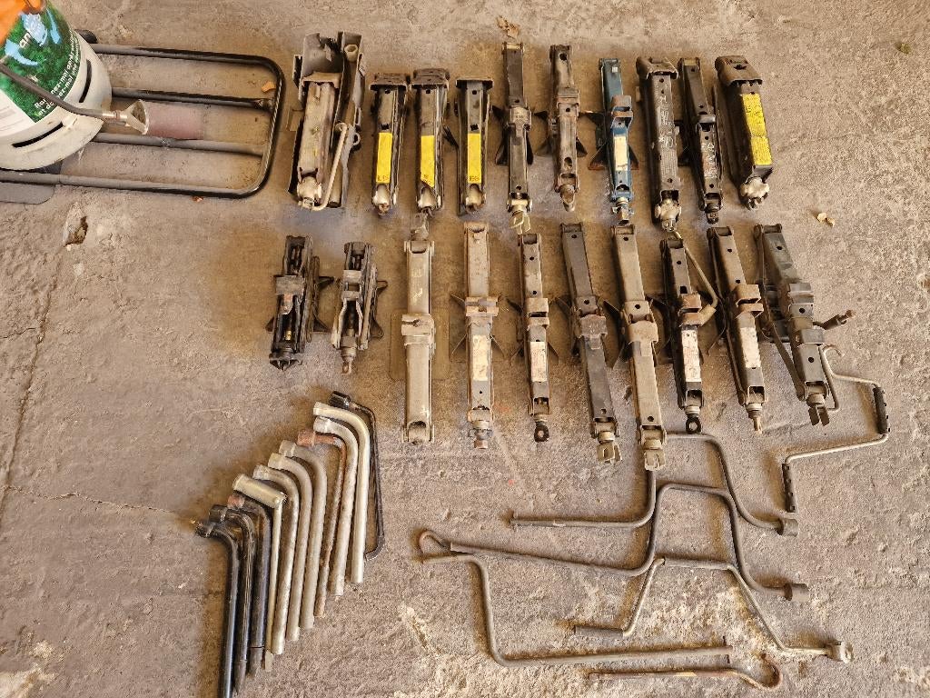 Originele wiel krikjes, Auto-onderdelen, Ophalen, Gebruikt