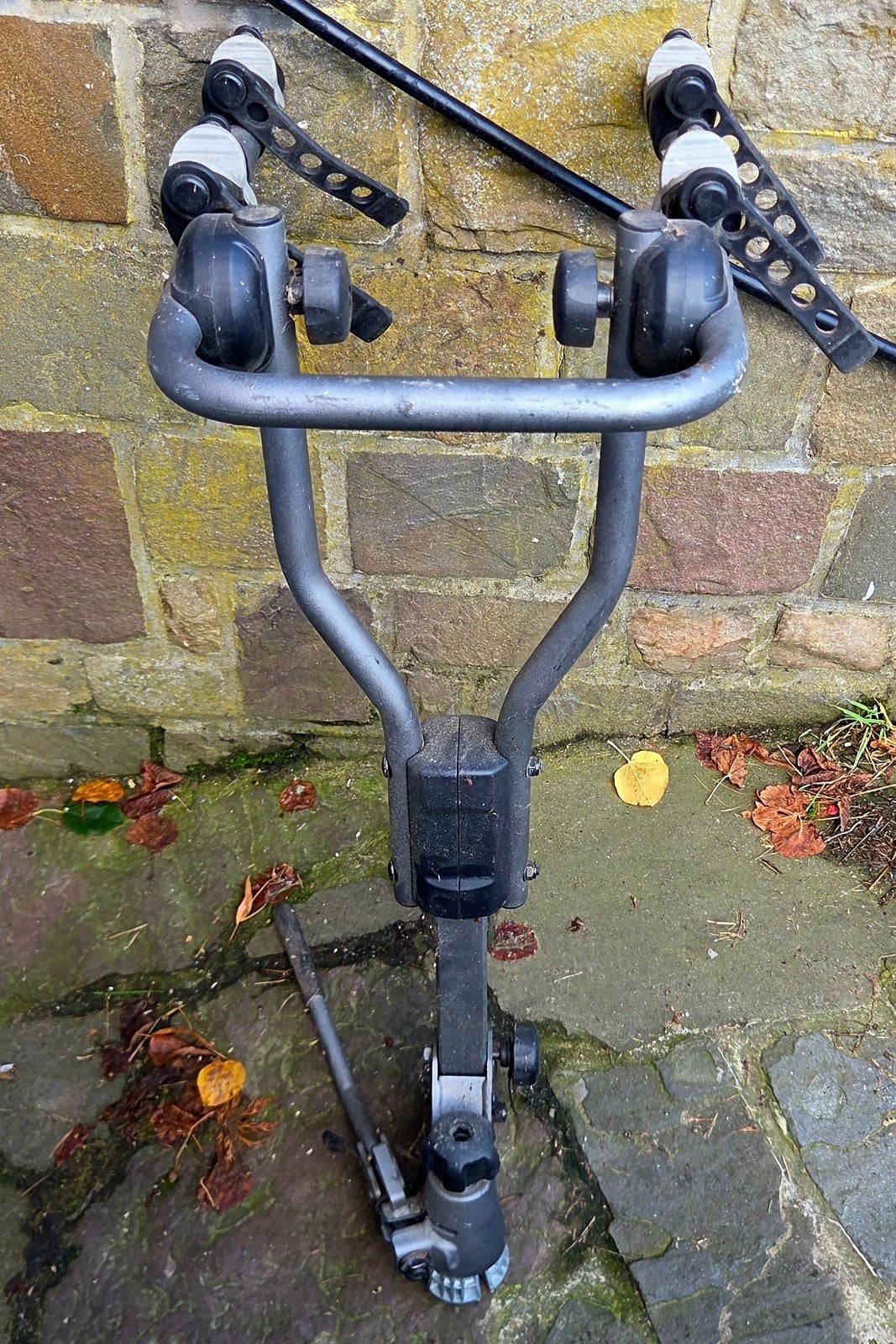 Porte-vélo sur boule d'attelage Norauto (NGTS) – 2 vélos​, Enlèvement, 2 vélos