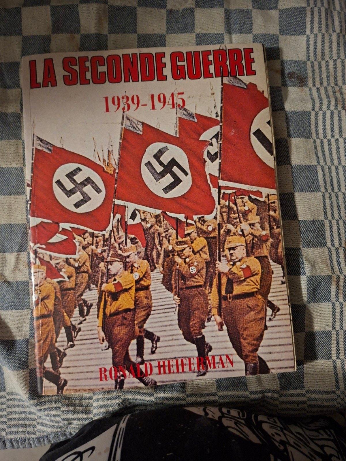 boeken 2de wereldoorlog . Franse versie, Ophalen, Gebruikt, Boek of Tijdschrift