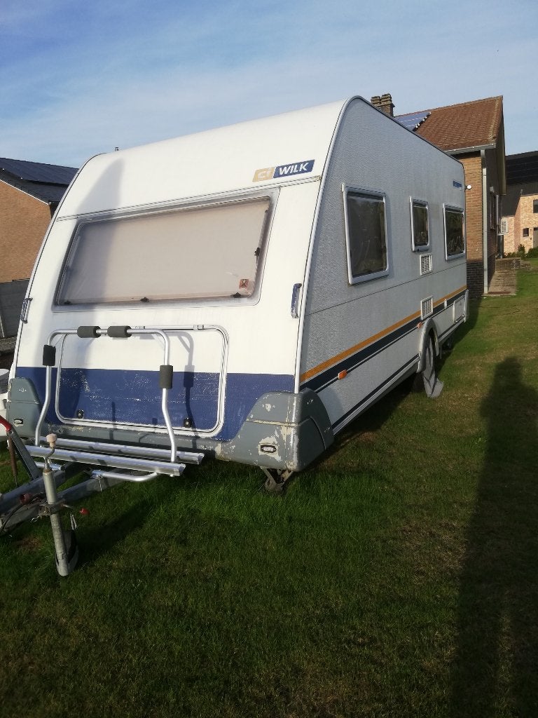 Caravan Wilk, 2 aparte bedden, Luifel, Particulier, Wilk