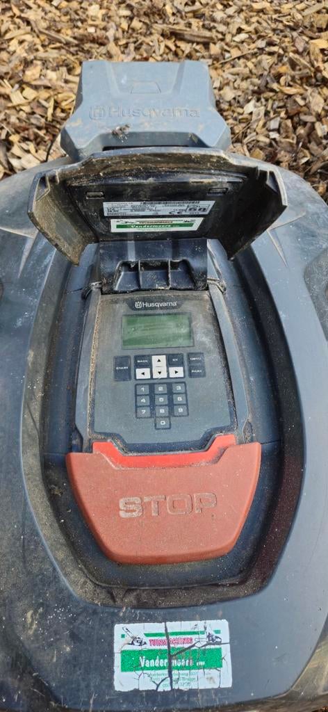 Robotmaaier husqvarna320, Ophalen
