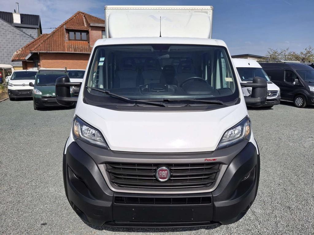 Fiat Ducato maxi 6 places (bj 2019), Auto's, Bestelwagens en Lichte vracht, Gebruikt, Euro 6, 2287 cc, https://public.car-pass.be/vhr/21b570e0-5145-49dc-a58d-7a006dc5e8a8