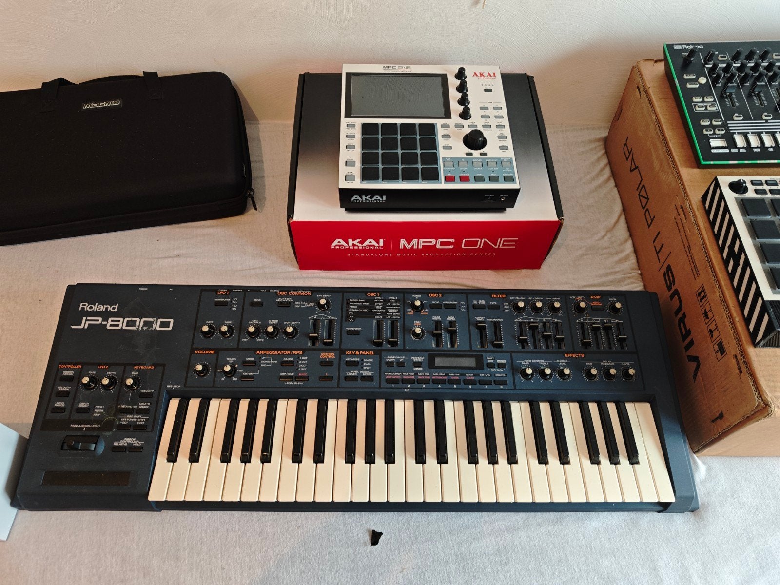 Roland JP8000 revised, Gebruikt, Roland, Met midi-aansluiting, Ophalen