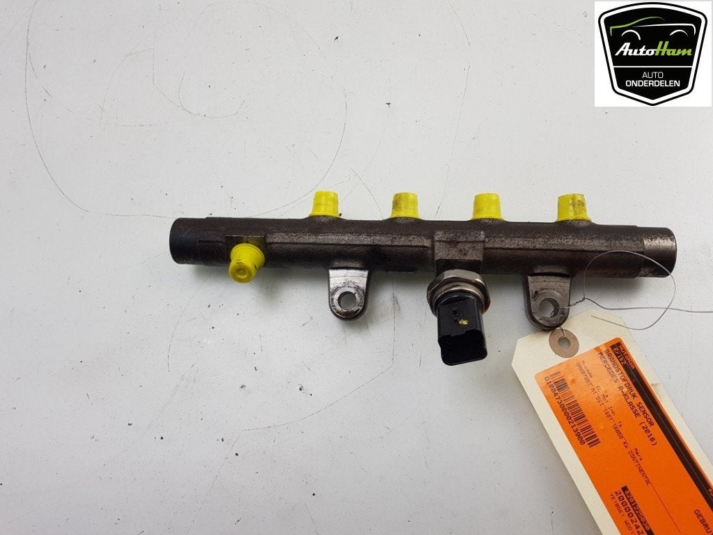 CAPTEUR PRESSION CARBURANT A (W176) (8201225030), Utilisé, Mercedes-Benz