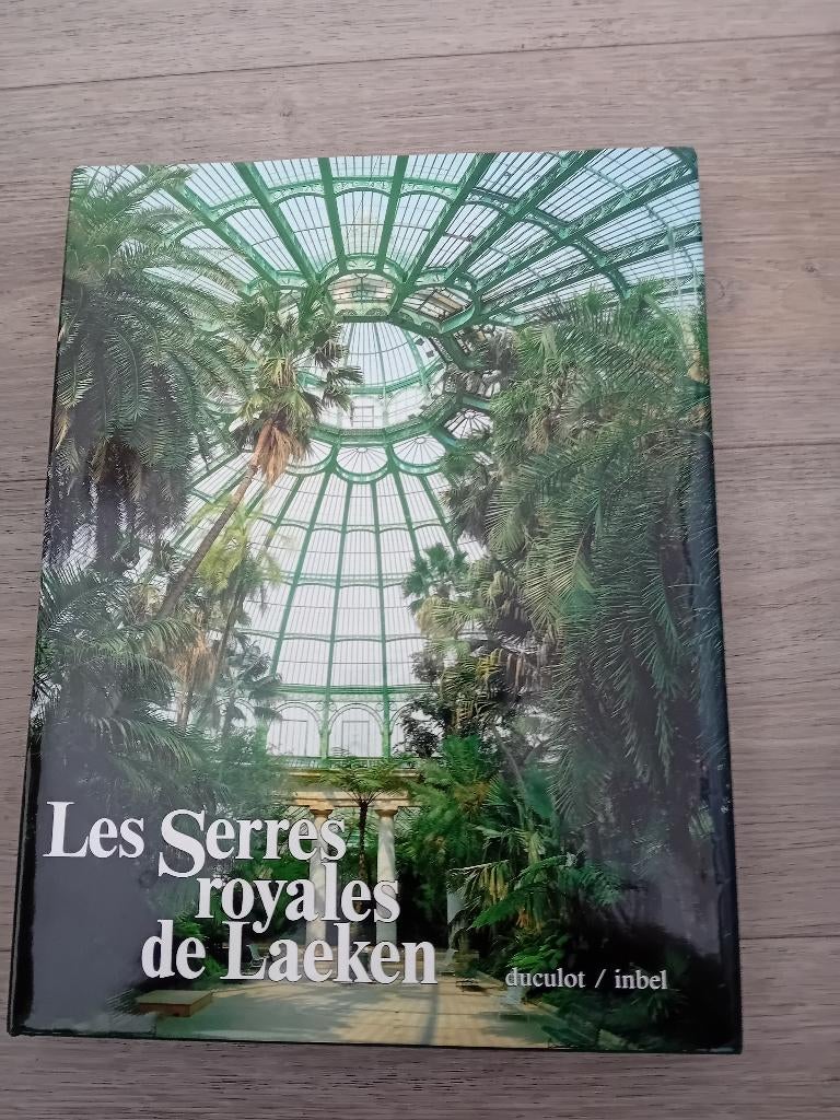 Livre les serres royales de laeken, Enlèvement ou Envoi