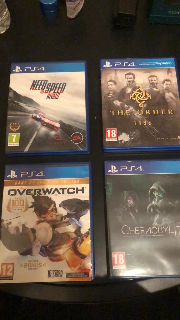Ps4 games, Games en Spelcomputers, Ophalen, Zo goed als nieuw