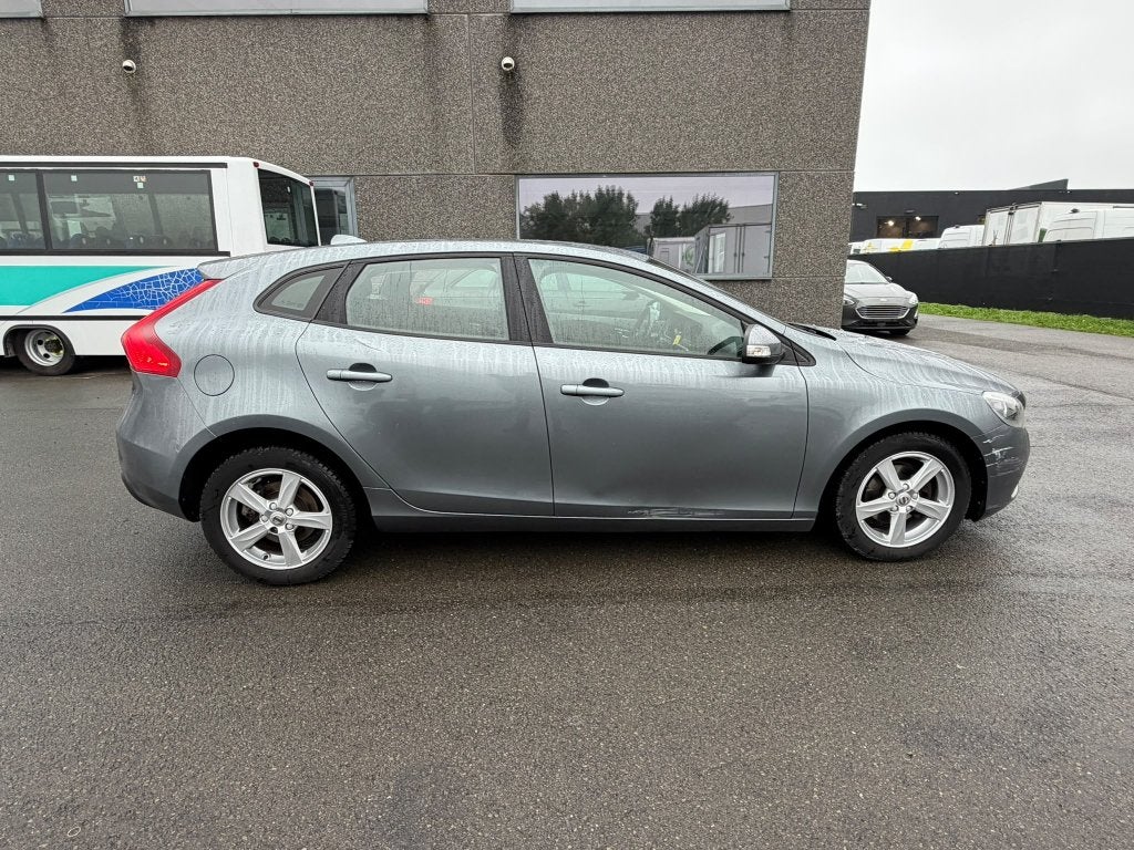 Volvo V40 ( Stock ID 14382) — 8