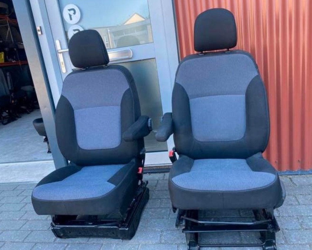 Stoelen Renault Trafic Opel, Vivaro Nissan , NV30 Talento, Ophalen of Verzenden, Renault