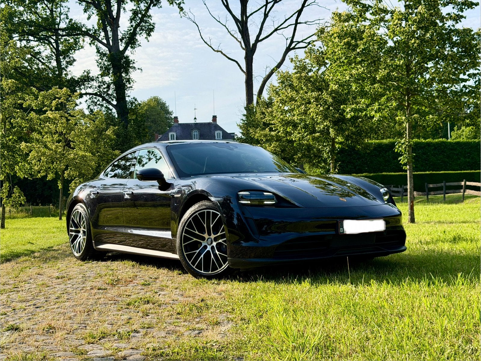 Porsche Taycan /1ST OWNER/ BOSE / ACC / 360, Automaat, 4 deurs, Achterwielaandrijving, Zwart