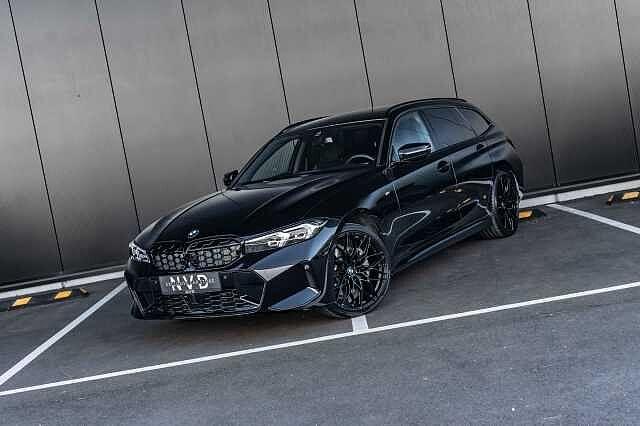 BMW 330 I | Touring | X-Drive | M-Sport | ACC | CAM |, Auto's, BMW, Automaat, 1998 cc, 241 pk, Zwart