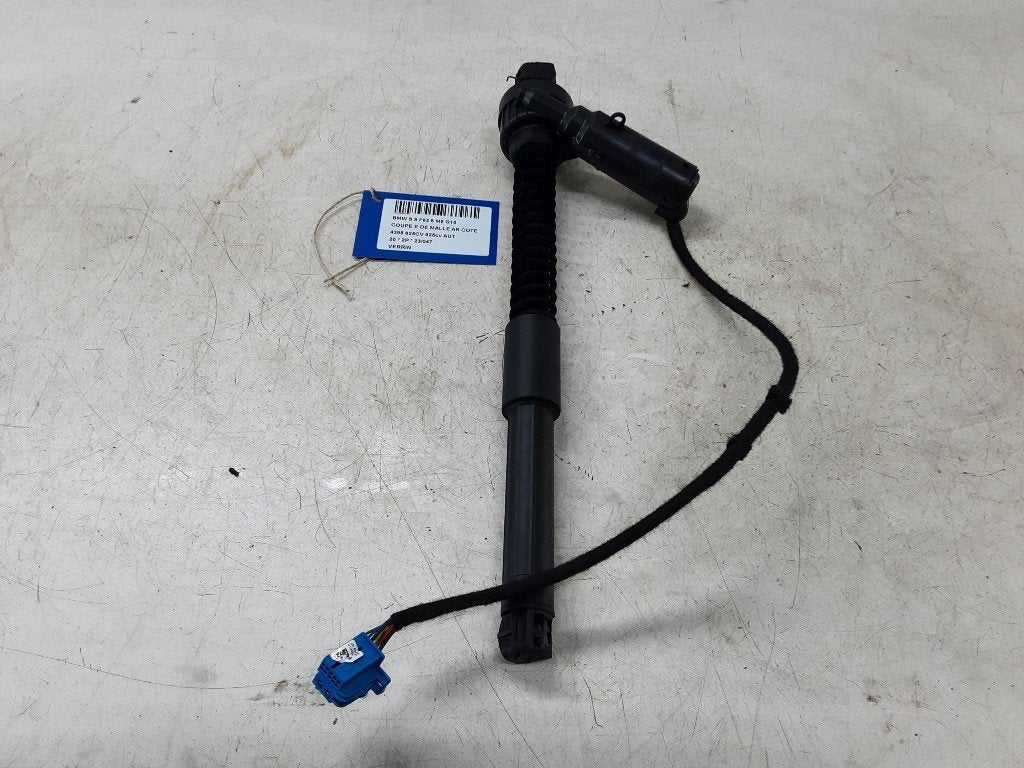 VERIN A GAZ BMW 8 serie (G15) (01-2018/-) (741724809), Utilisé, BMW, Petuelring 130
80809  München, DE, Bayerische Motoren Werke AG