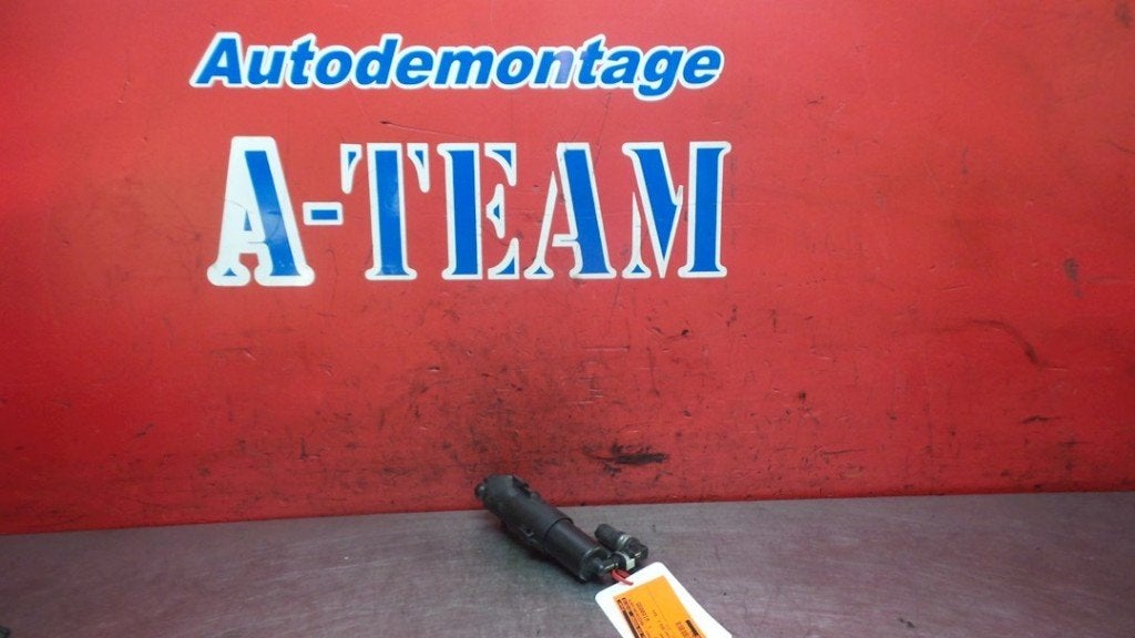 LAVE PHARE POMPE Audi A4 Avant (B8) (01-2007/12-2015), Utilisé, Audi